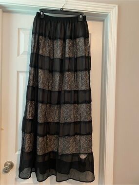 Forever 21 Black Lace Tiered Maxi Skirt
